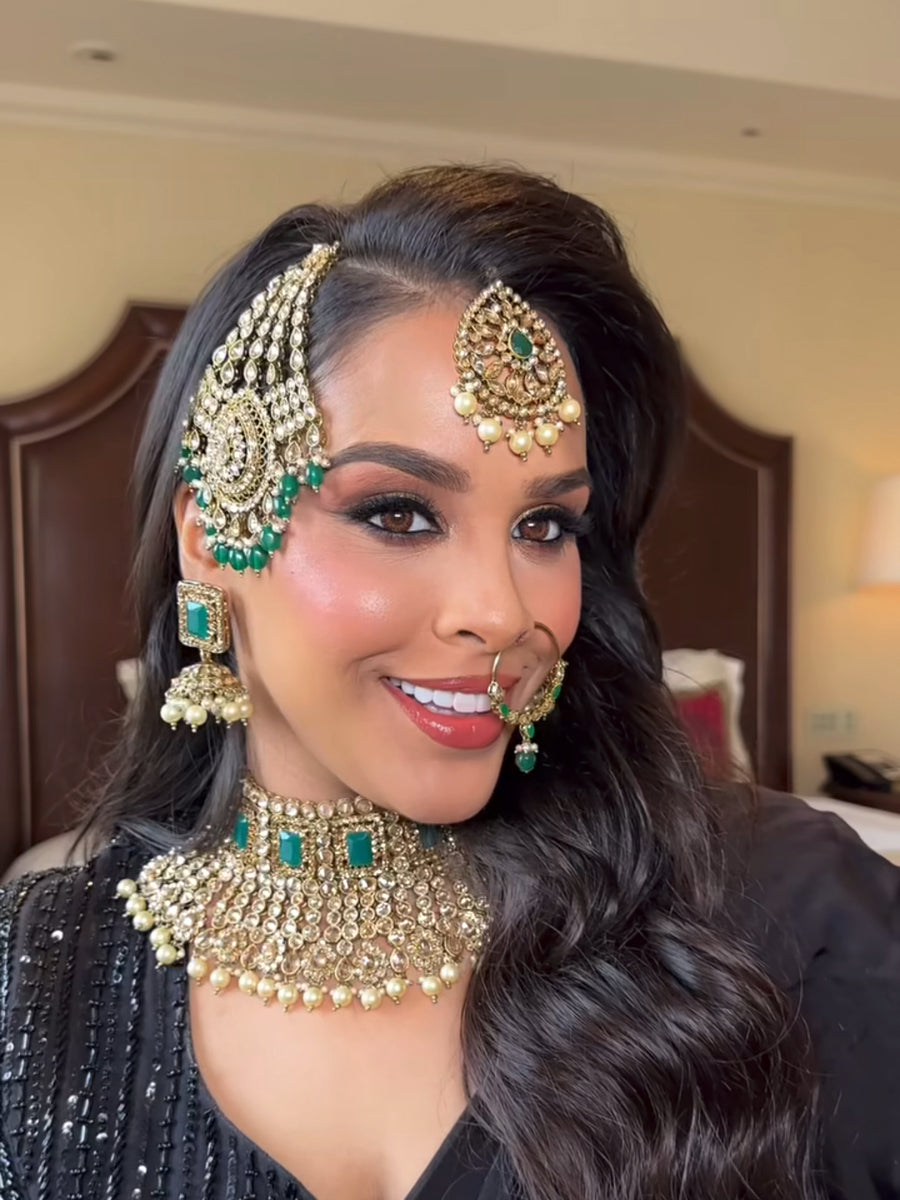 Ashna Necklace Earrings Tikka Set – Indiatrendshop - Main Image