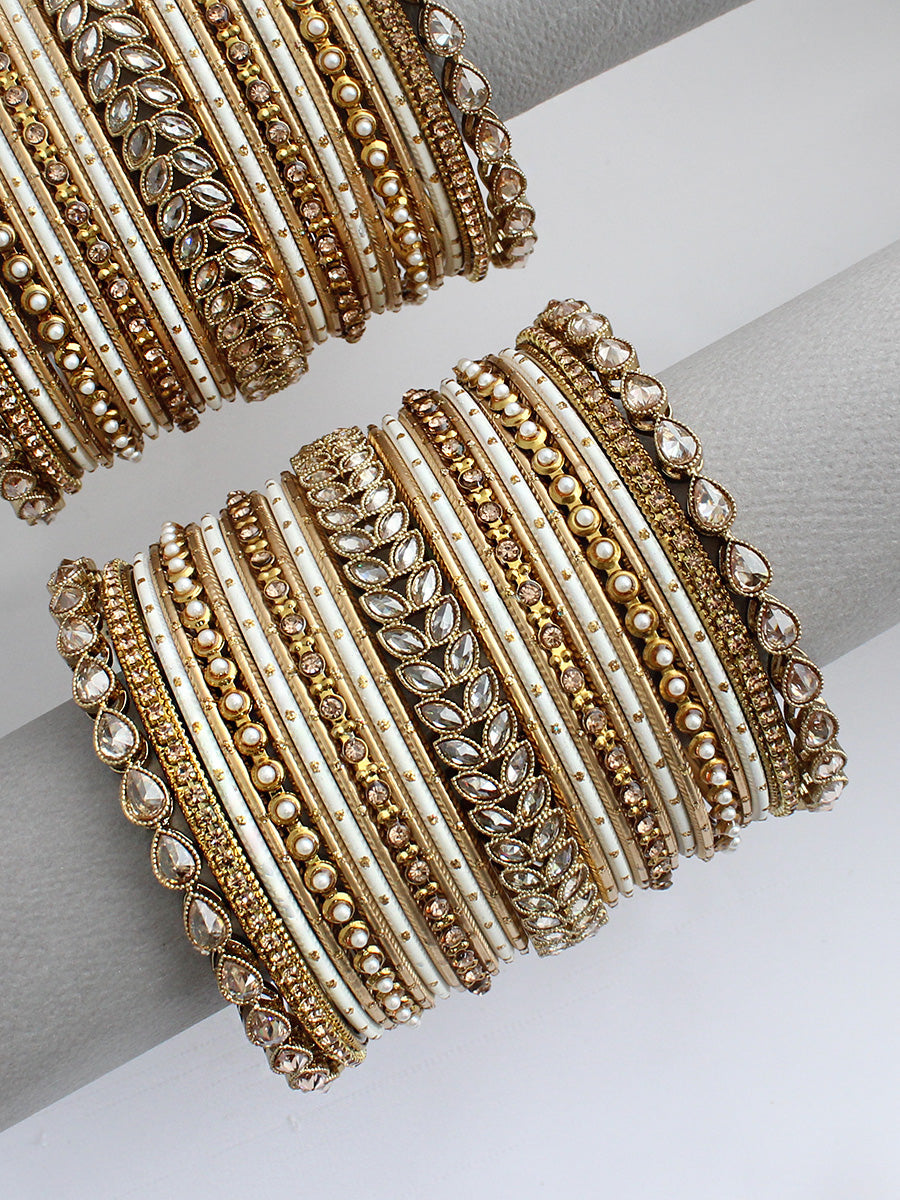 Manvika Bangle Set / Stack -Gold