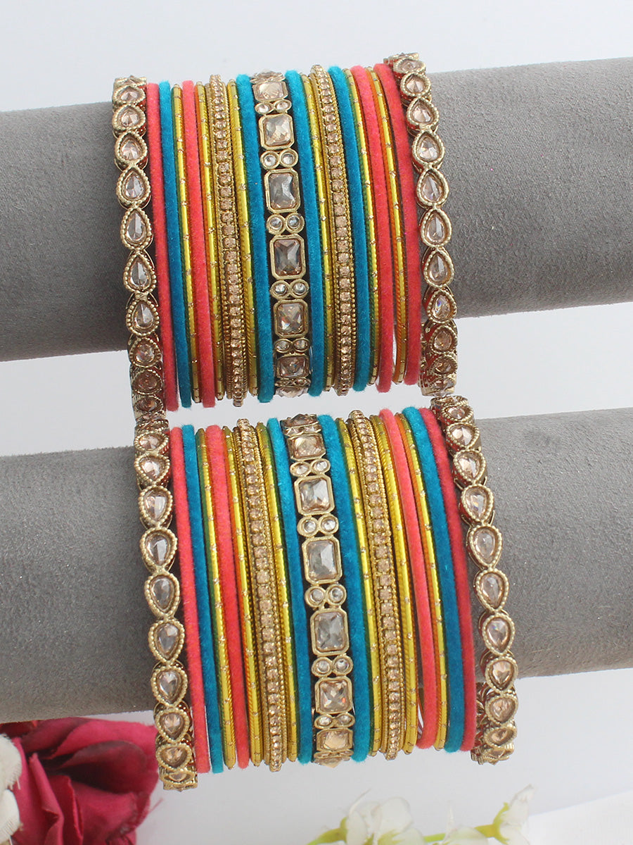 Nimrit Bangle Set / Stack