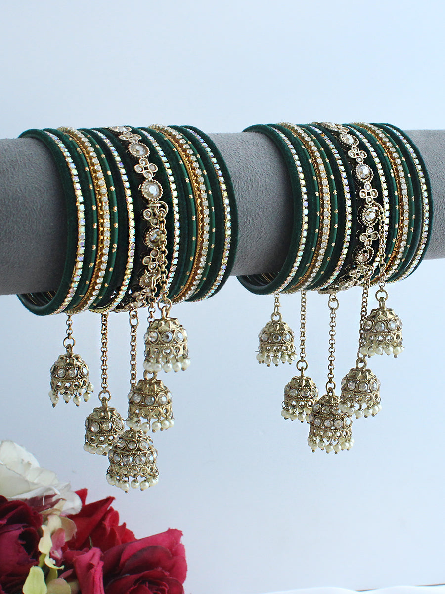 Aashvi Bangle Set / Stack-Green