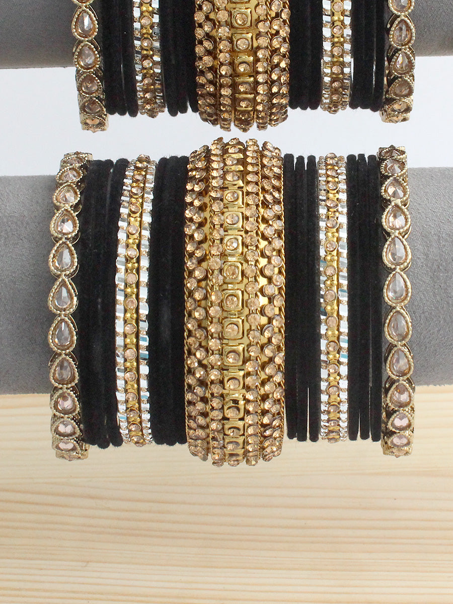 Neha Bangle Set / Stack