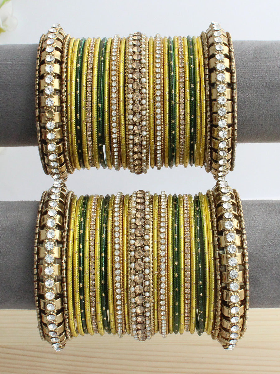 Aarvi Bangle Set / Stack-Yellow