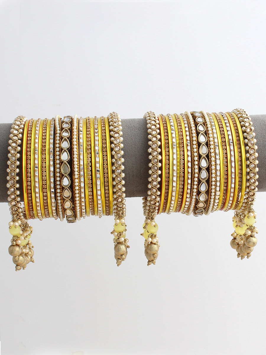 Aarushi Bangle Set / Stack-Yellow