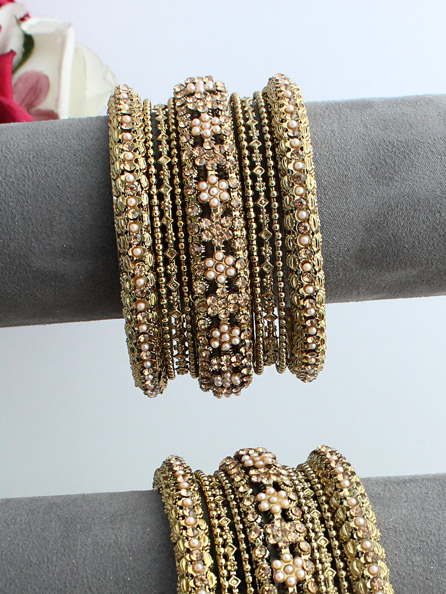 Sukanya Bangle Set / Stack-Gold