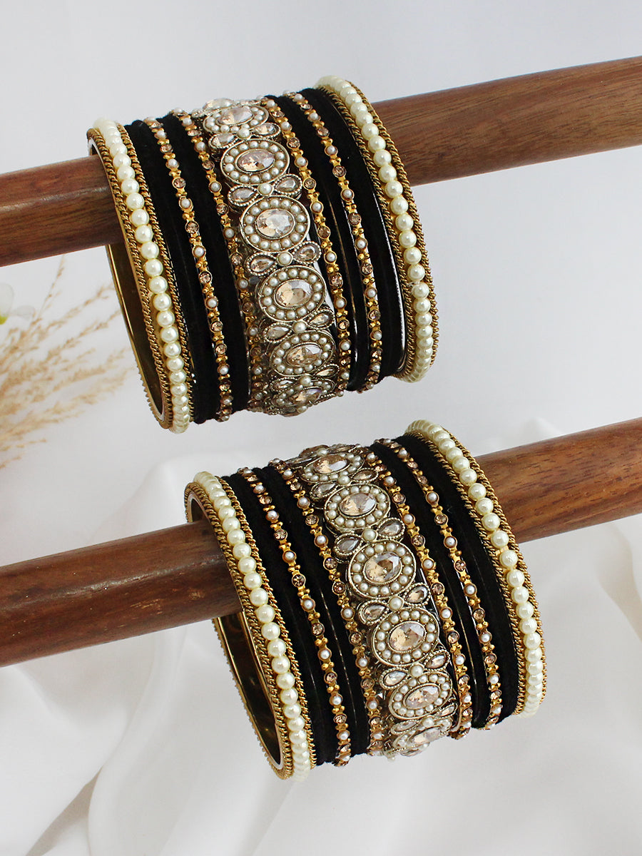 Oshira Bangle Set / Stack-Black