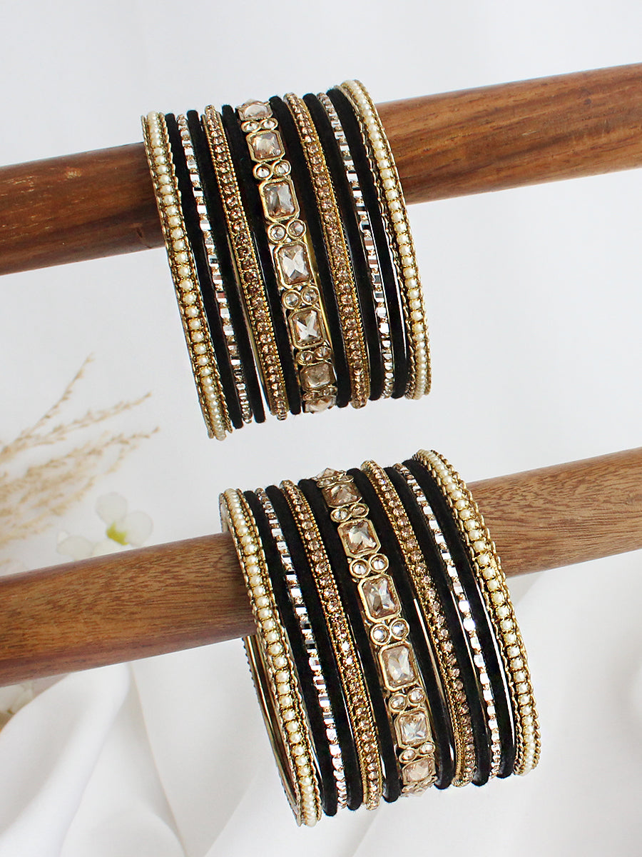 Tejaswi Bangle Set / Stack-black