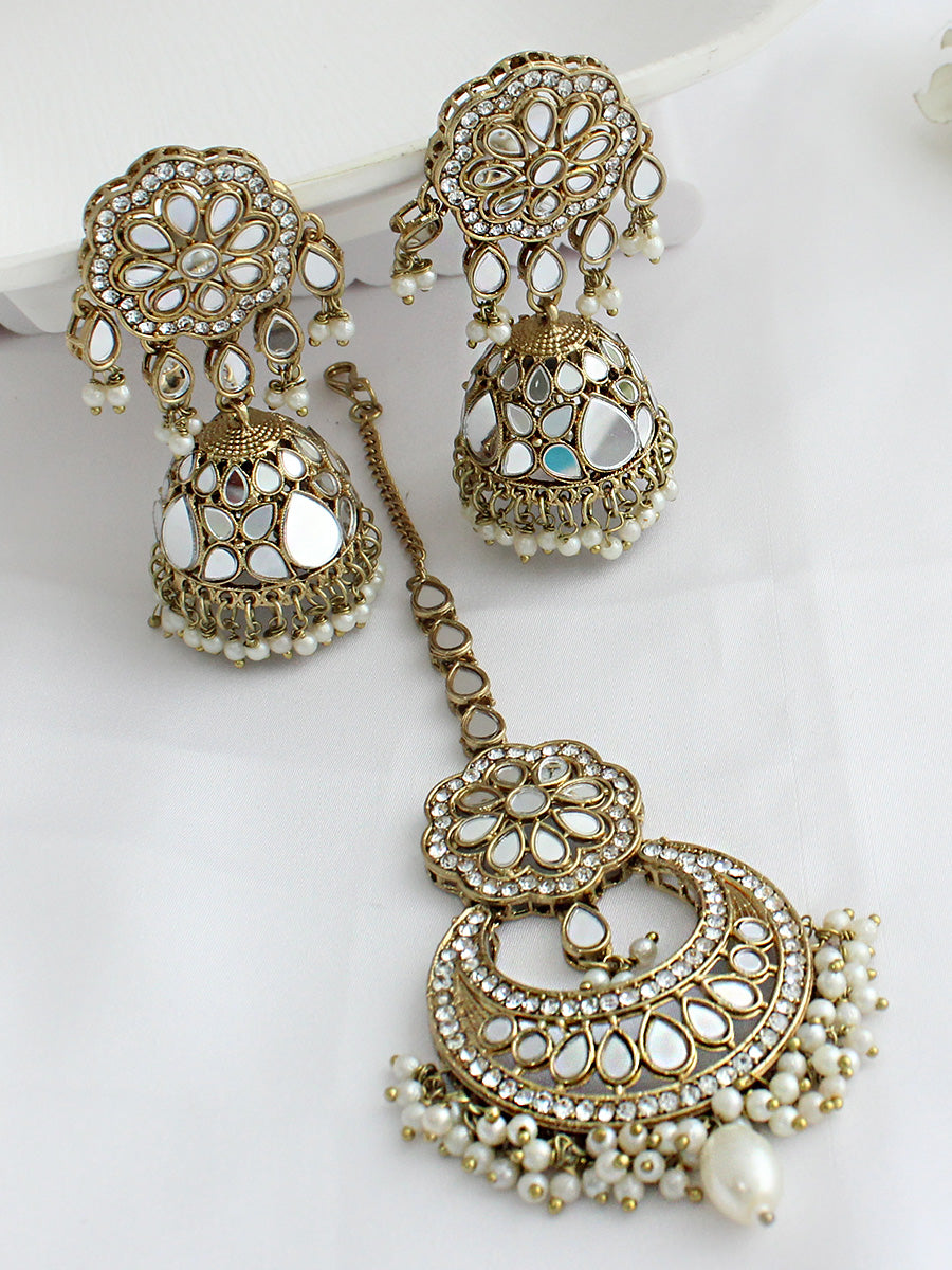 Latest earring with tikka 2025