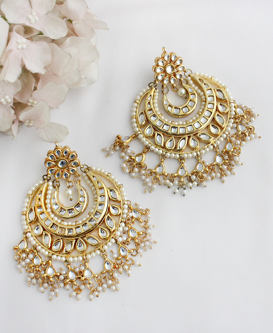 Ridhvi Chandbali Earrings-white