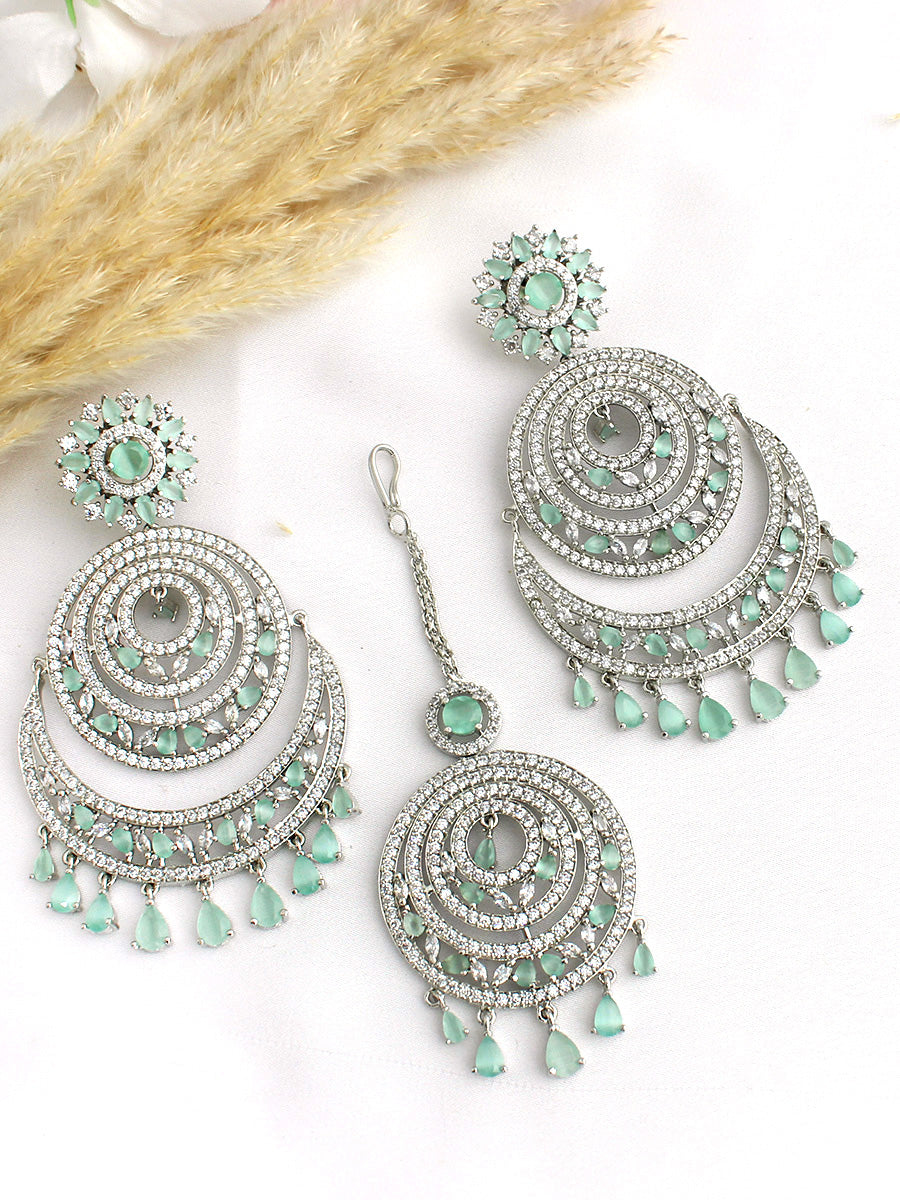 Prachi Earrings & Tikka