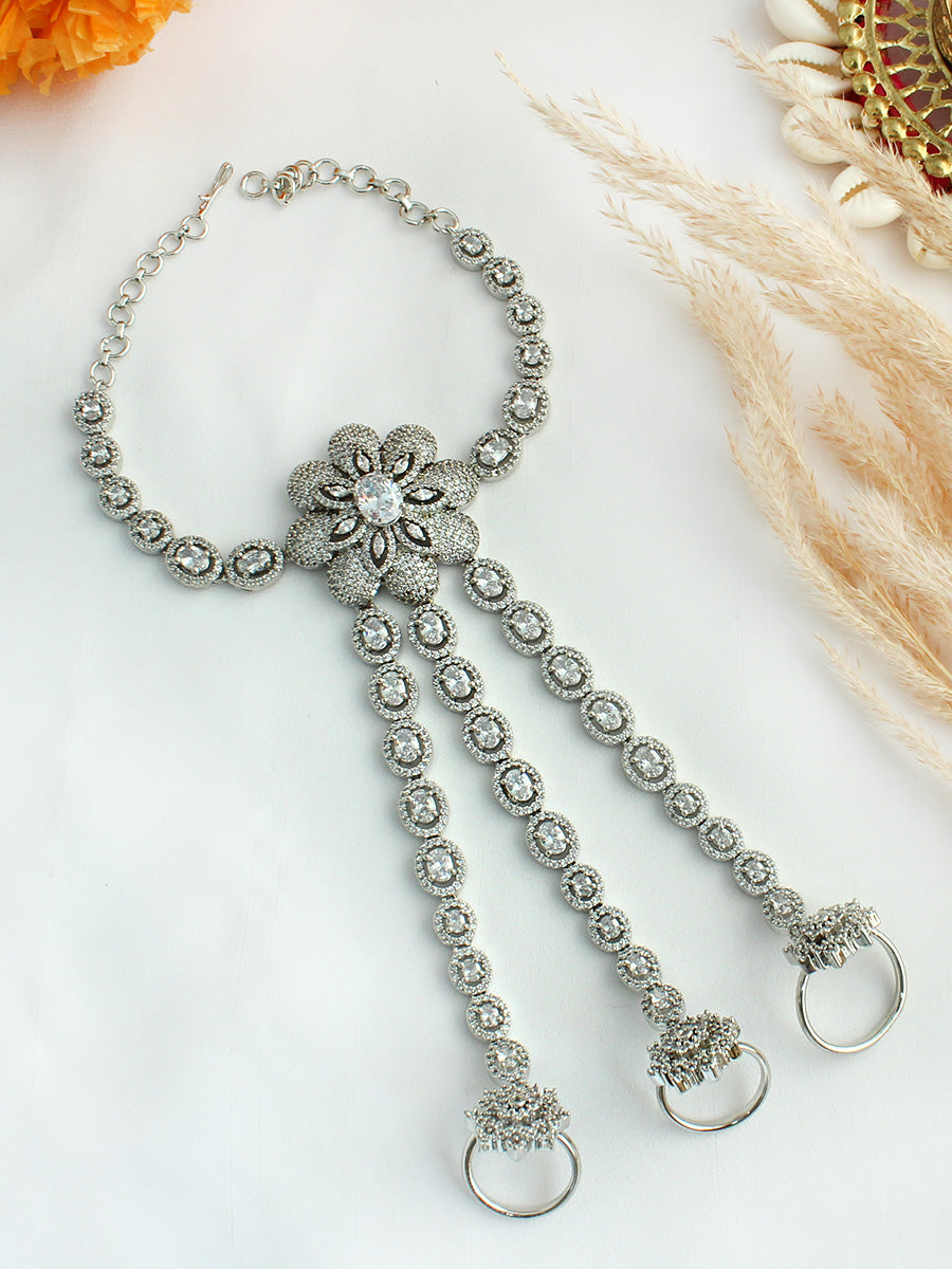 Evanshi Hand Harness / Bracelet - Silver