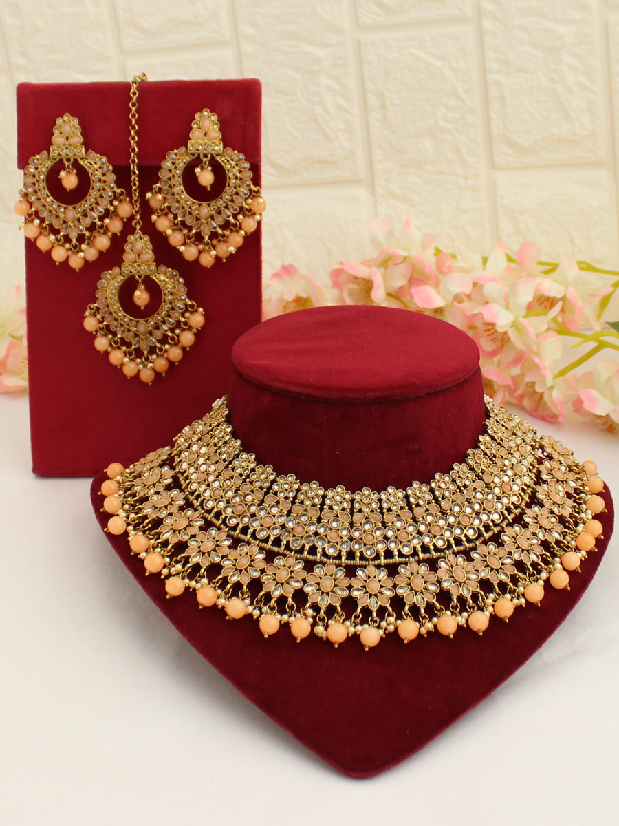 Alia Necklace Set