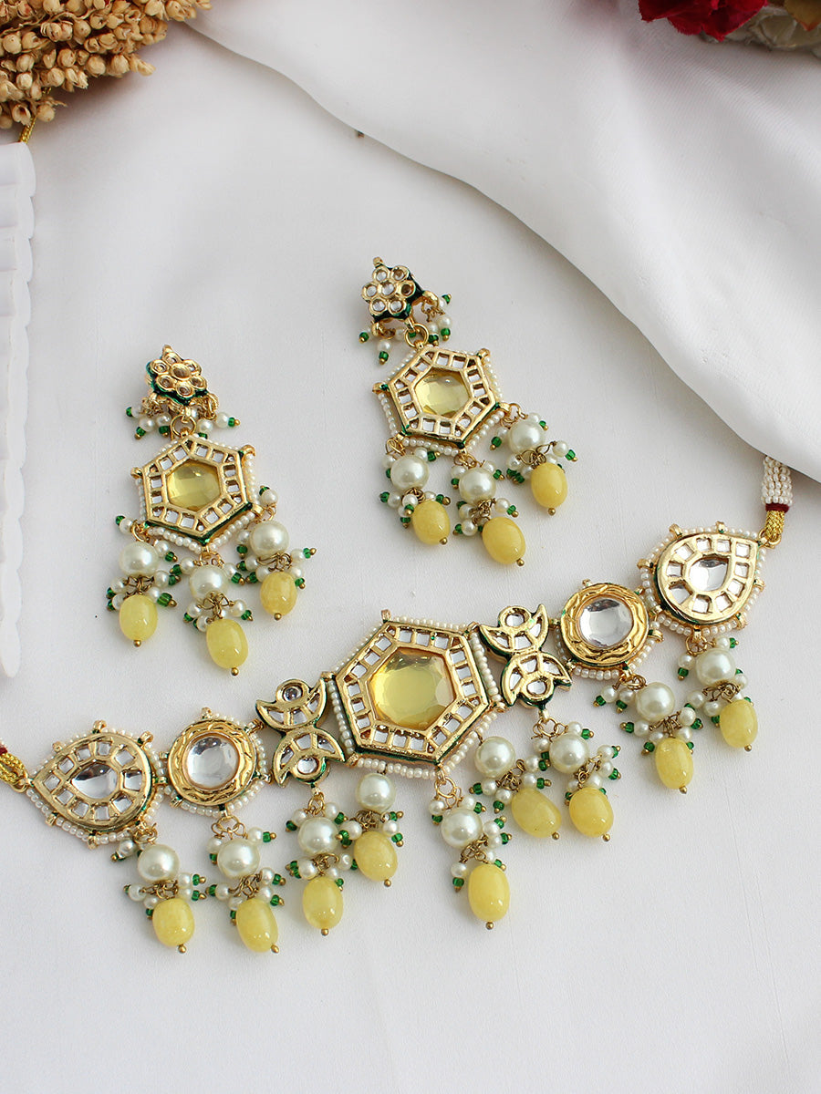Pranali Choker Necklace Set