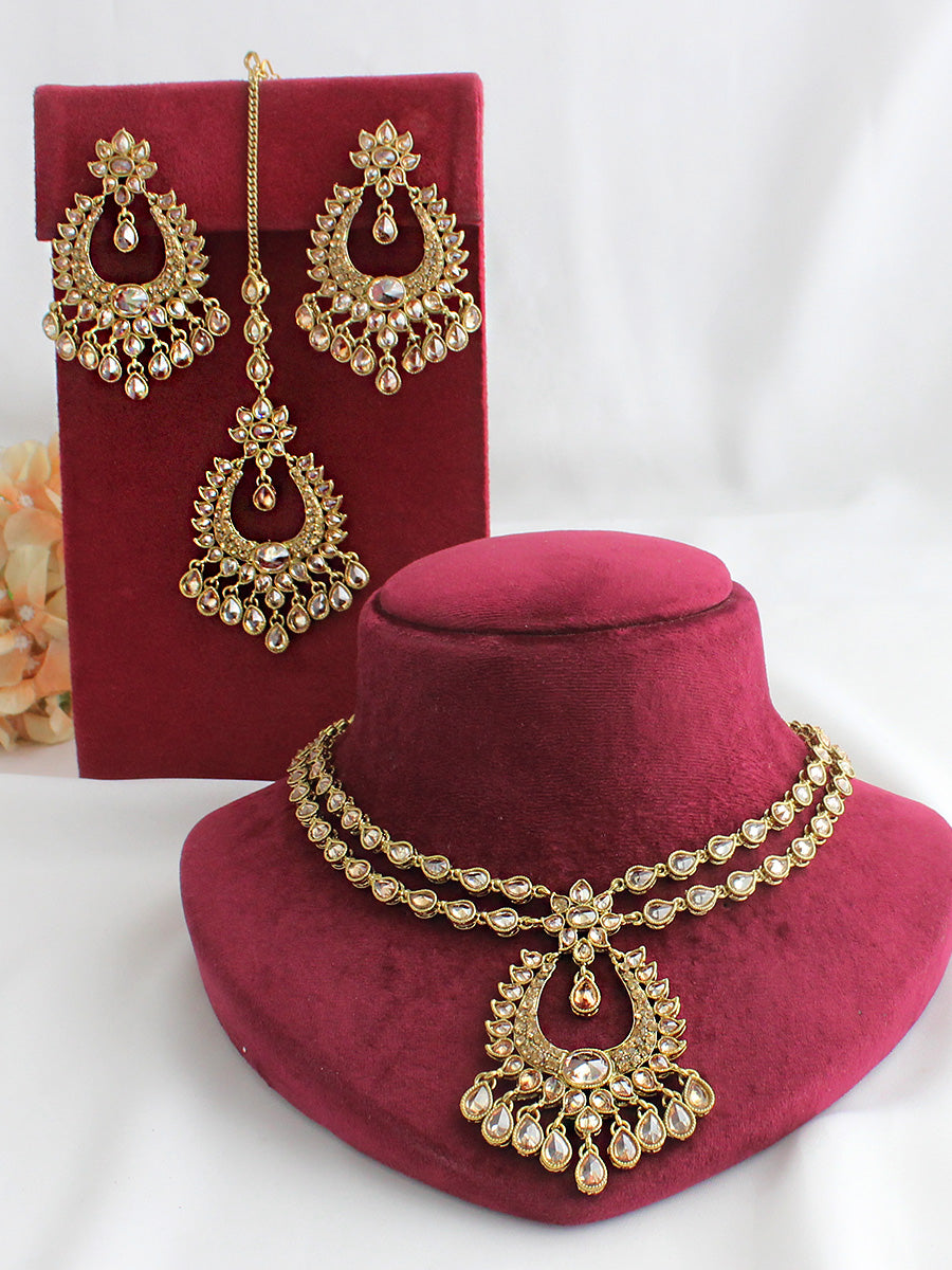 Shriya Necklace Set-Gold