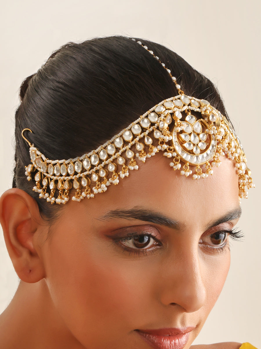 20 Indian Bridal Hairstyles For Brides