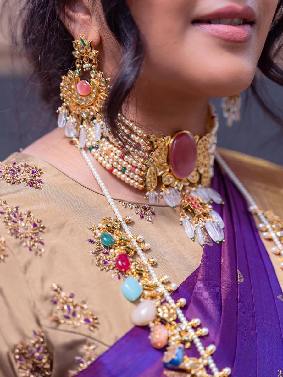 Samakshi Choker Necklace Set