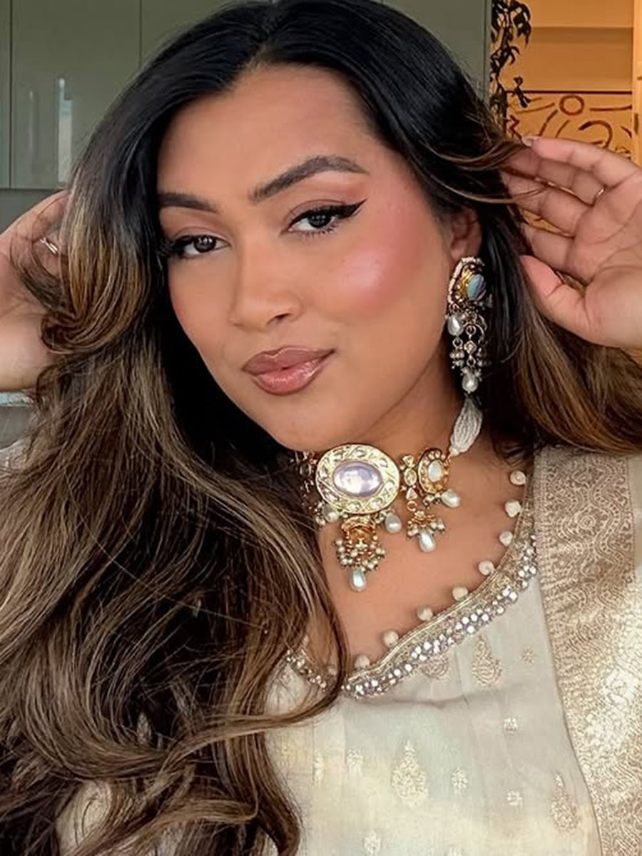 Nabhya Choker Necklace Set