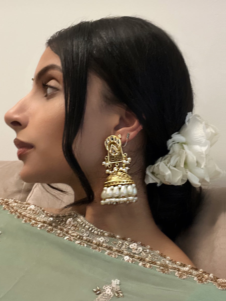 Anika Jhumka / Jhumki Earrings