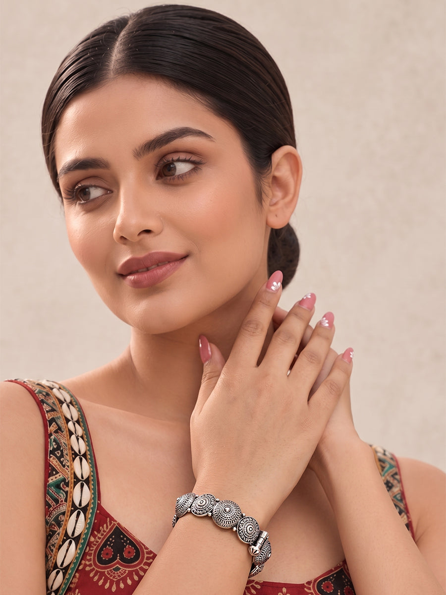 Norika Bangle