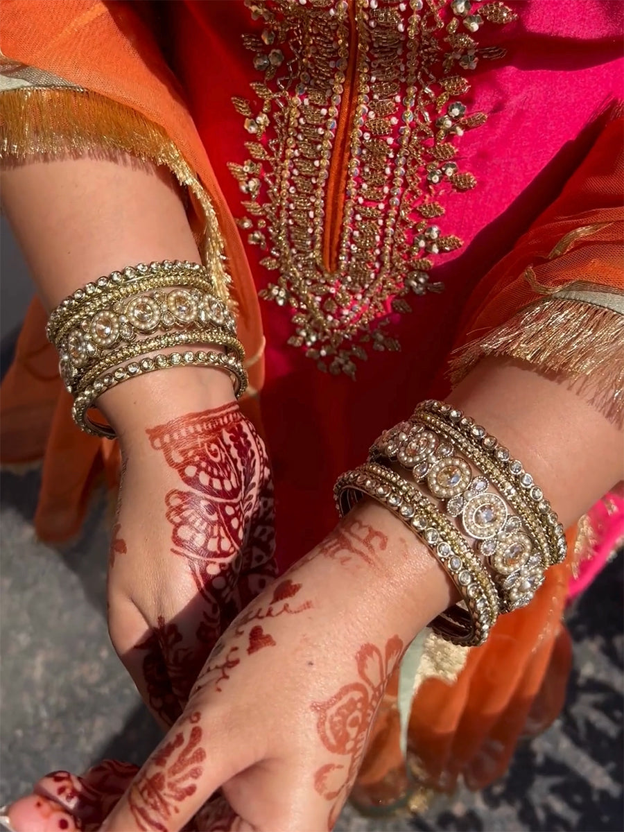 Lavika Bangle Set / Stack Traditional Indian Bangles with Fast Delivery