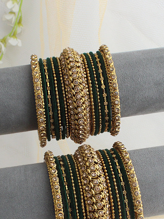 Charu Bangle Set / Stack-Green