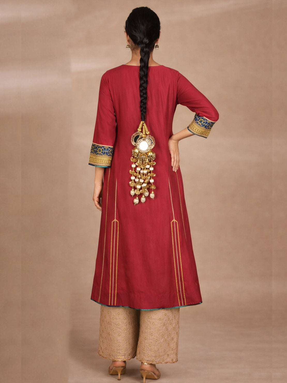 Mahira Paranda / Parandi Hair  Accessories