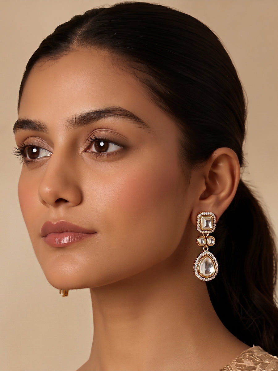 Uditi Earrings-Gold