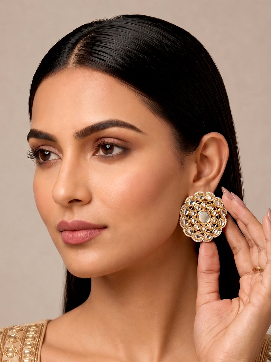 Samiya Stud Earrings