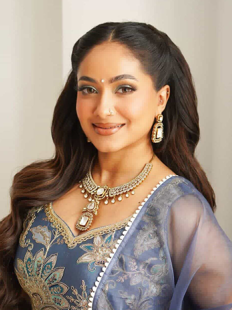 Vianshi Necklace Set