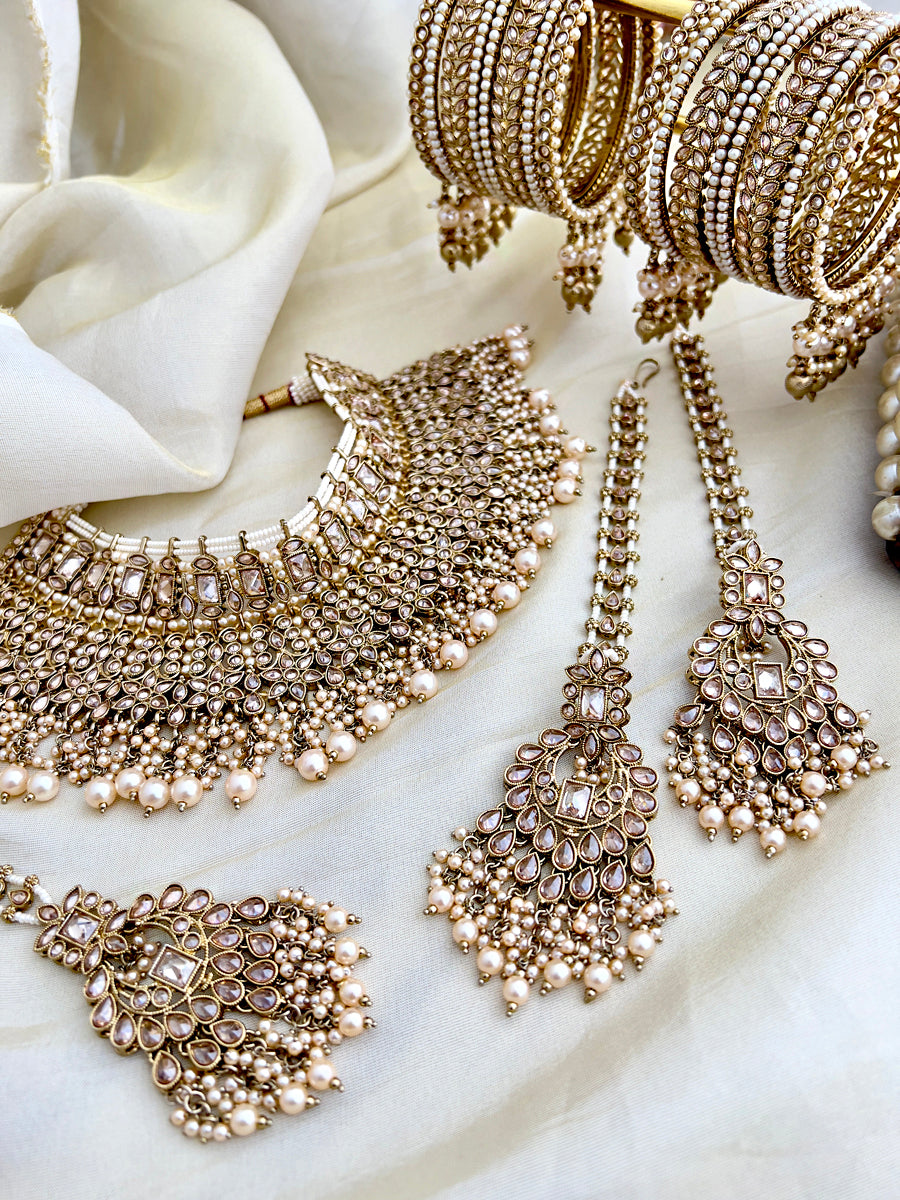 Sehar Necklace Set-Gold