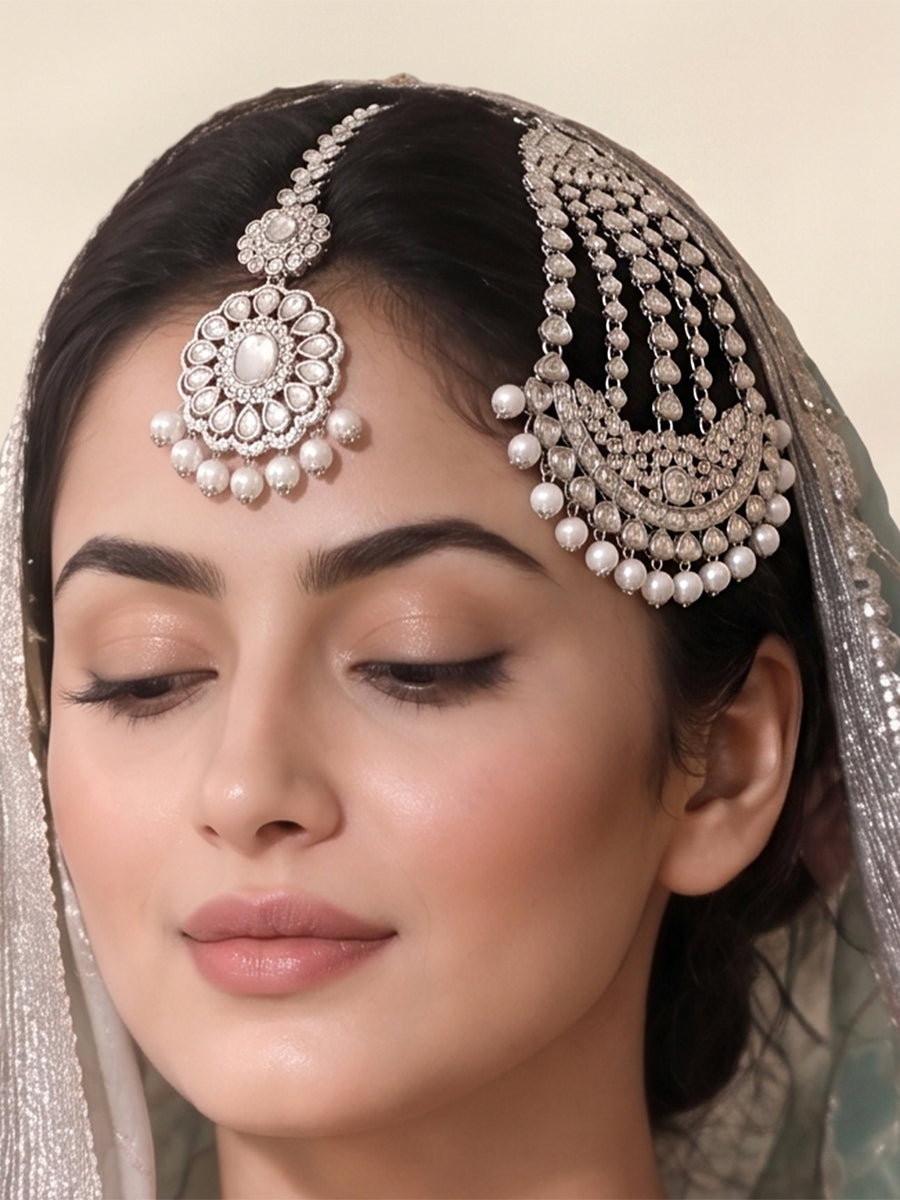 Maanvi Hair Jhoomer & Tikka  - Silver