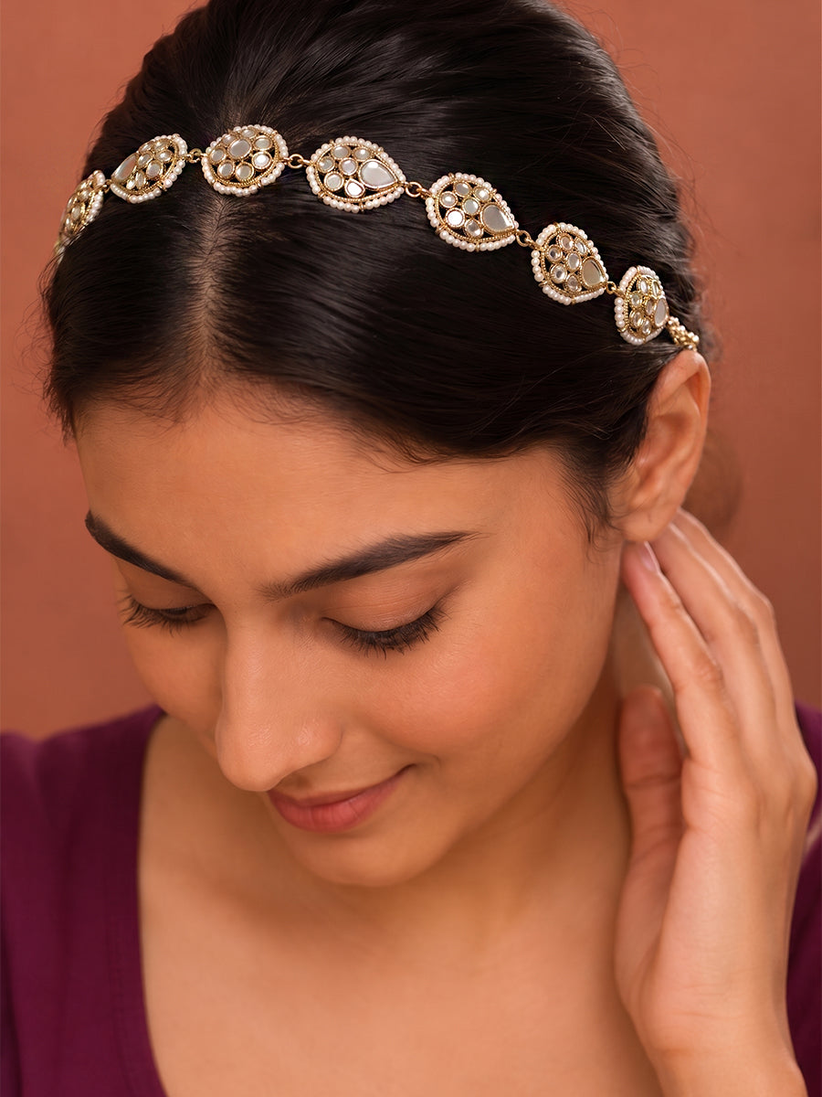 Keesha Mirror Sheeshphool Mathapatti - Gold