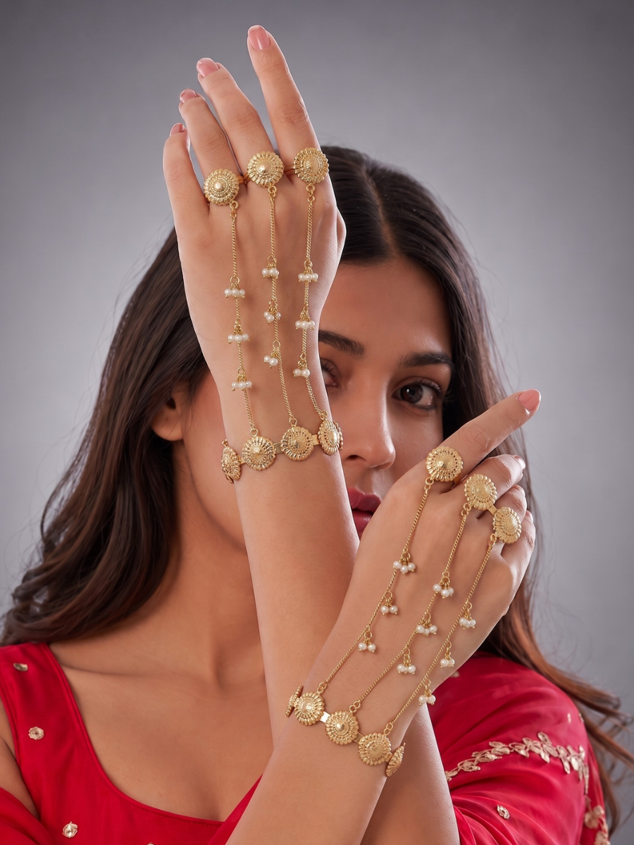 Amishi Hand Harness / Bracelet-Gold