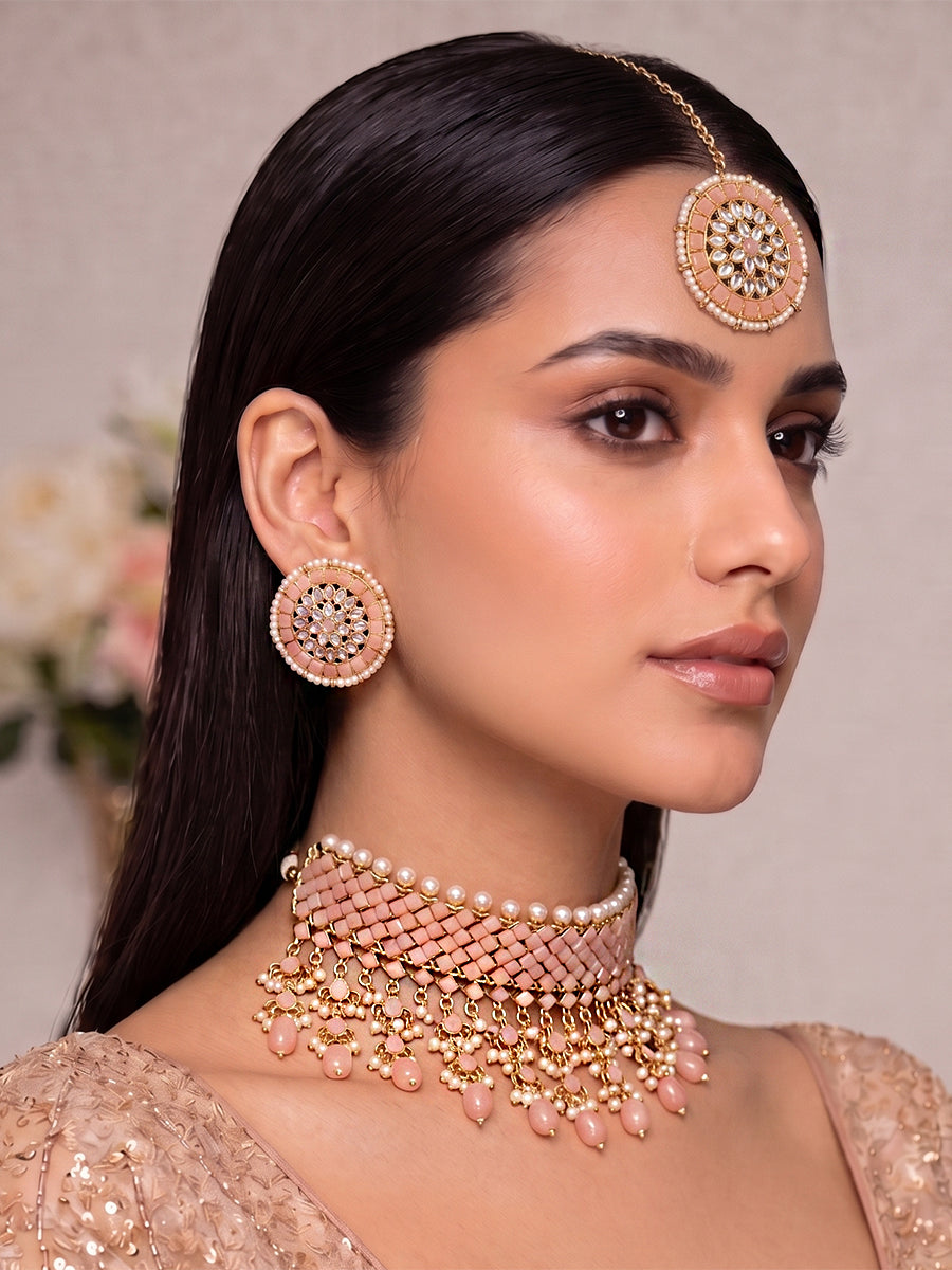 Sabhyta Necklace Set