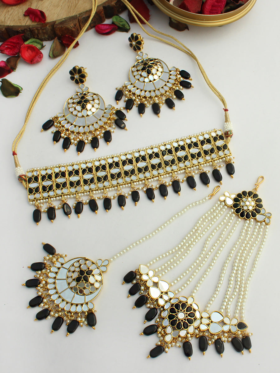 Nushrat Necklace Set-Black