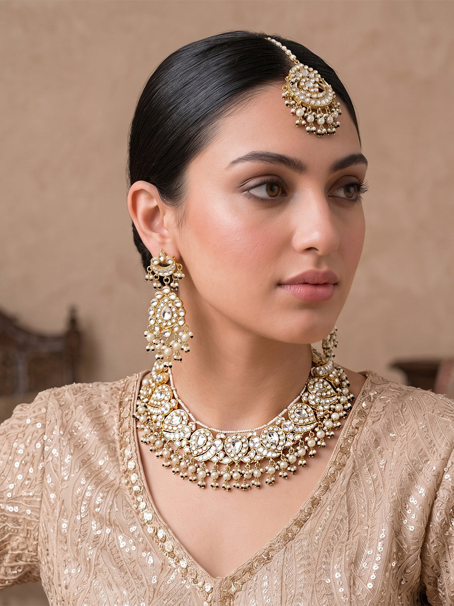Alwar Bib Necklace Set - White