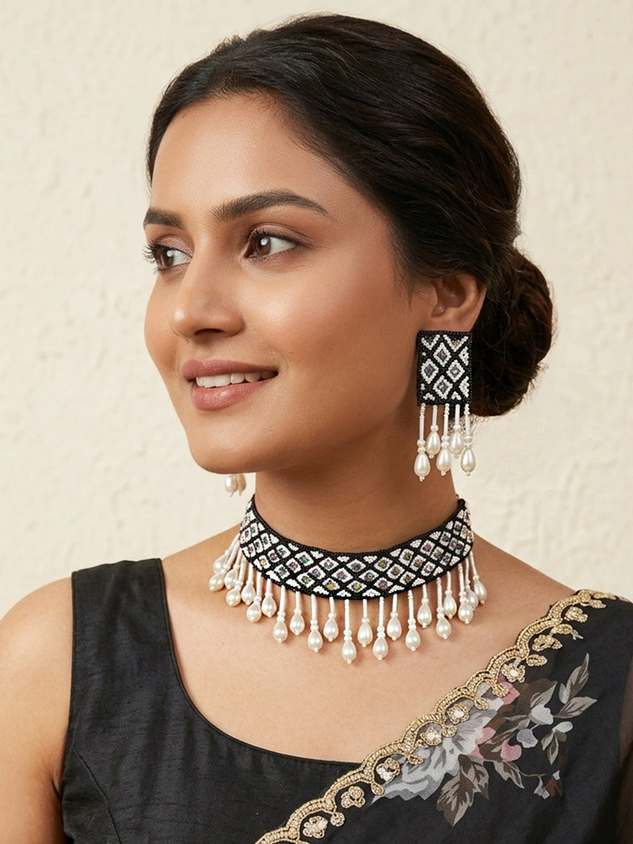 Anisha Necklace Set-Black