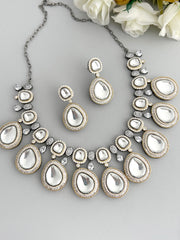 Oman Necklace Set