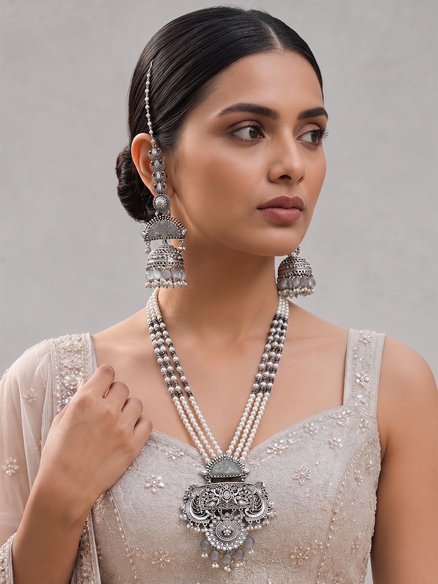 Nandini Necklace Set- Silver/Grey