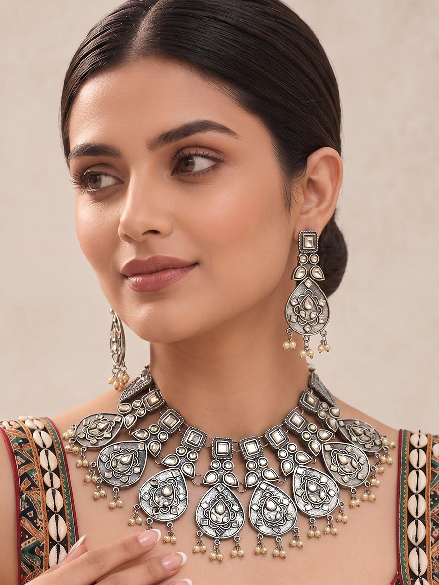 Brishti Bib Necklace Set-Metallic