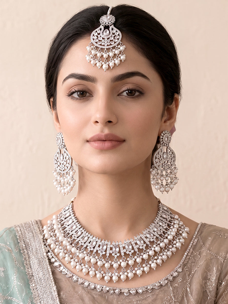 Anisha Bib Necklace Set
