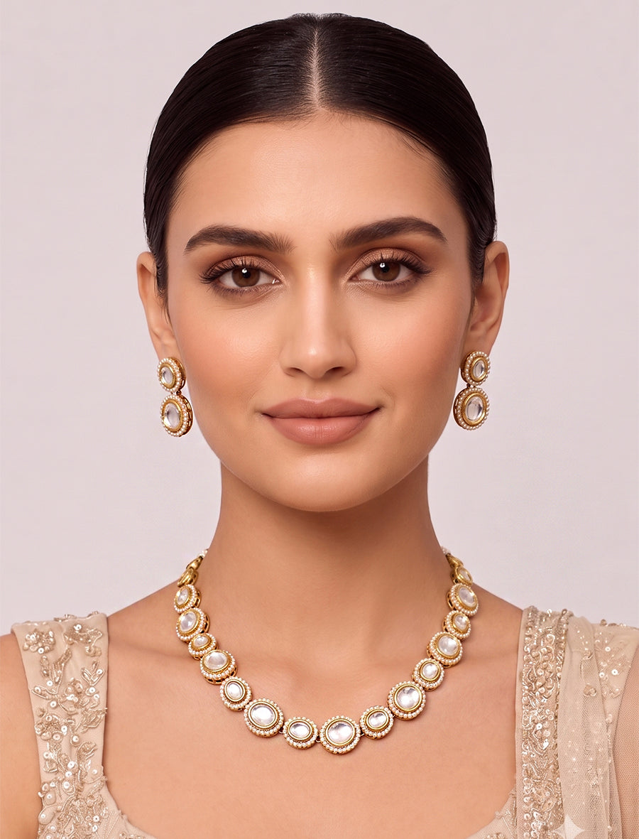 Ahanvi Necklace Set-White