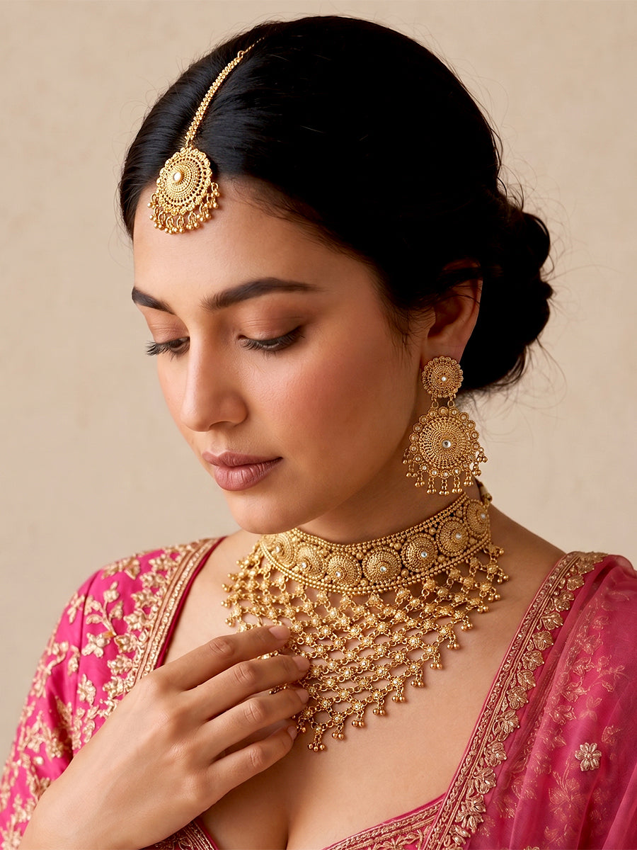 Tanishi Choker Necklace Set-Gold