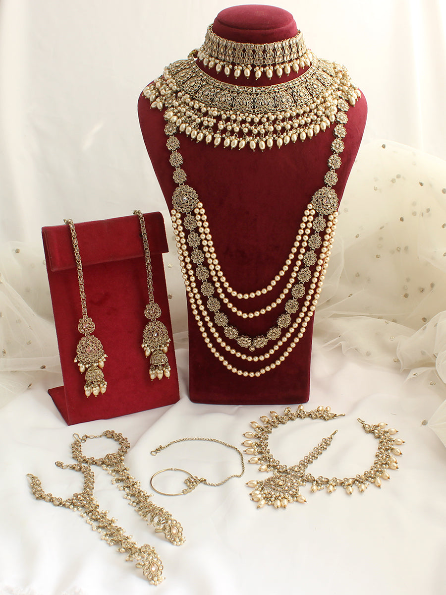 Poorva Bridal Set-Gold
