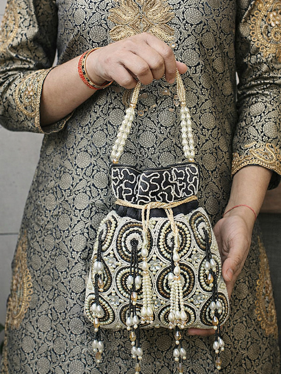 Naina Potli Bag
