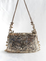 Urwa Metal Clutch Bag 