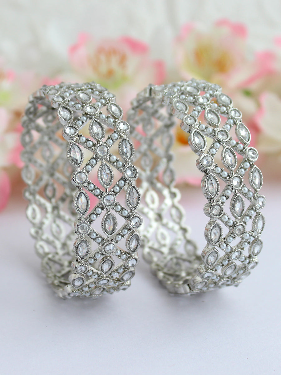 Vinita Bangle Set