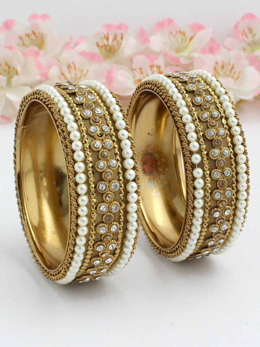 Sheetal Bangle Set