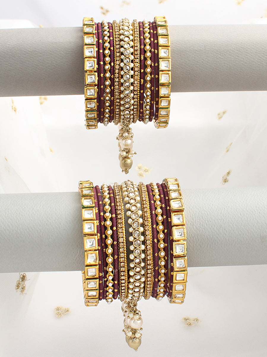 Tashvi Bangle Set / Stack