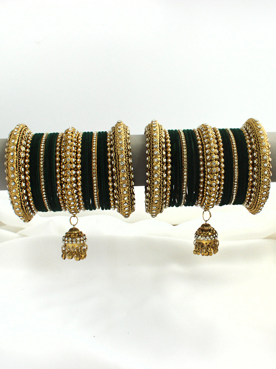 Mahika Bangle Set / Stack- Green
 