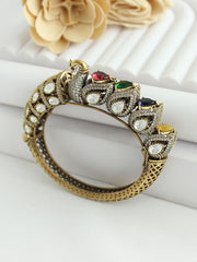 Mirasa Peacock Bangle